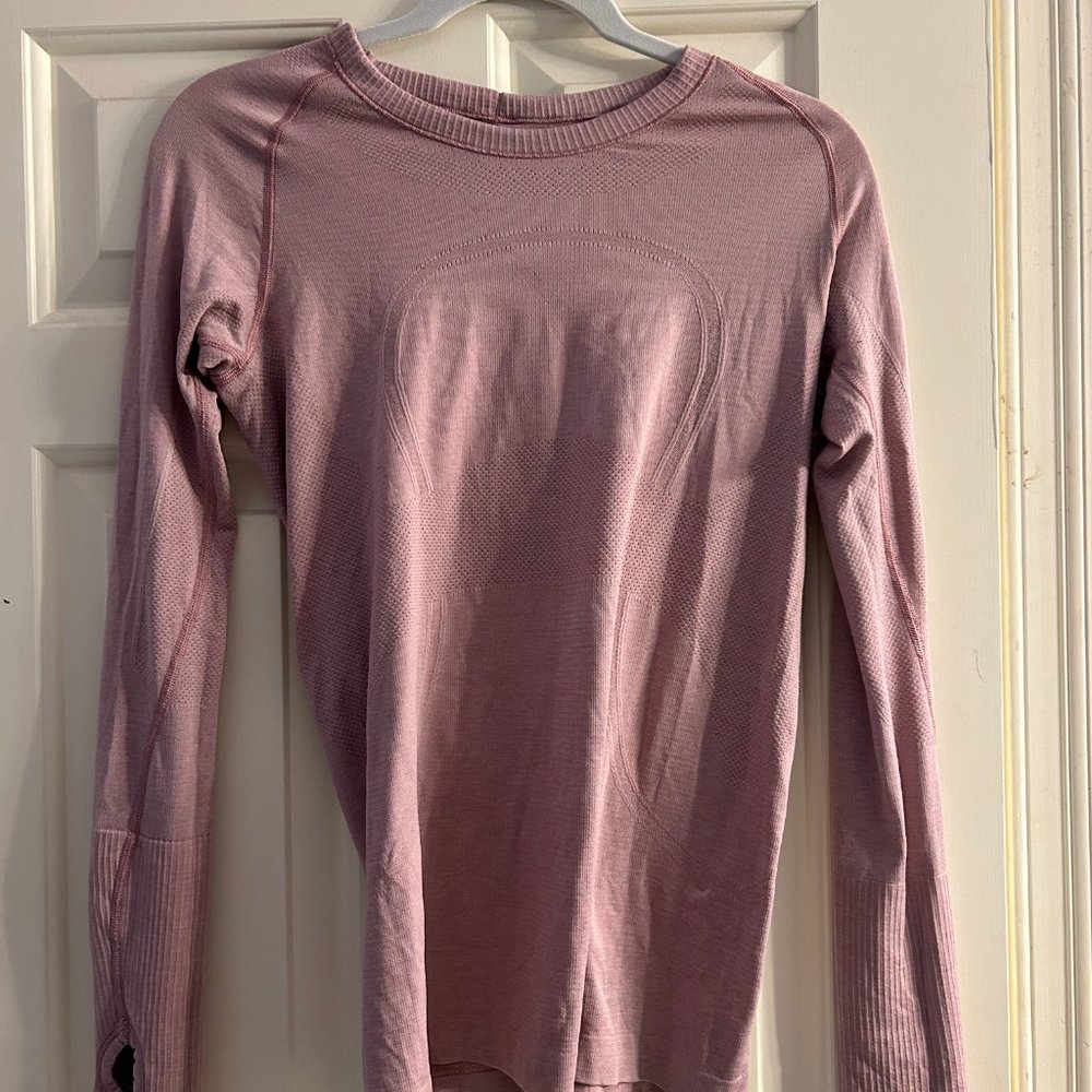 Lululemon Swiftly Tech Long Sleeve